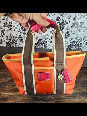 Coach Vintage Orange/pink top handle  zip closure Y2K Style #6260 Year 2004